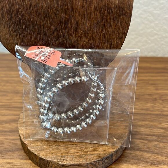 Pair of Stainless Steel Graduated Bead Hoop Earrings - Pierced - Picture 4 of 4